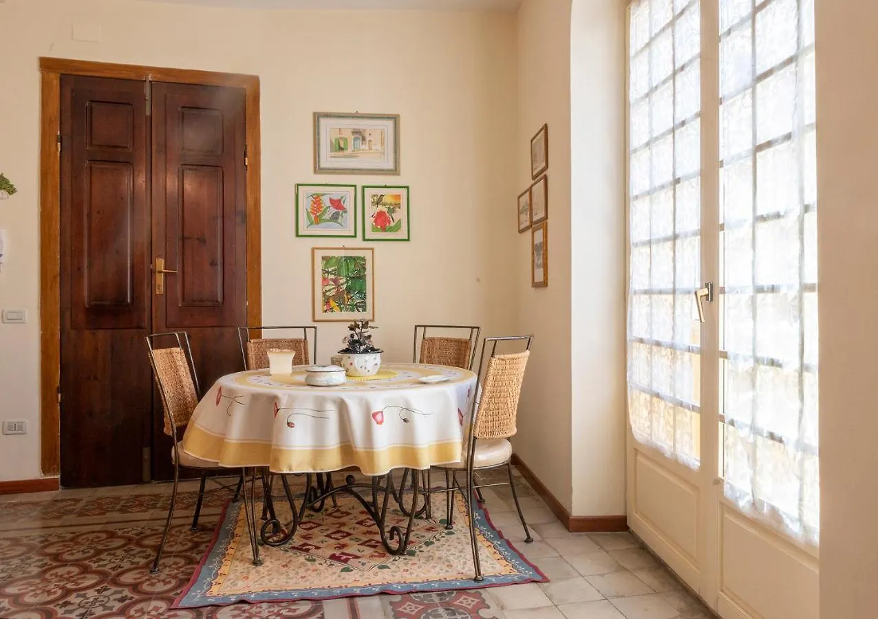 칼로포테 Casa Anna 빌라 0*,